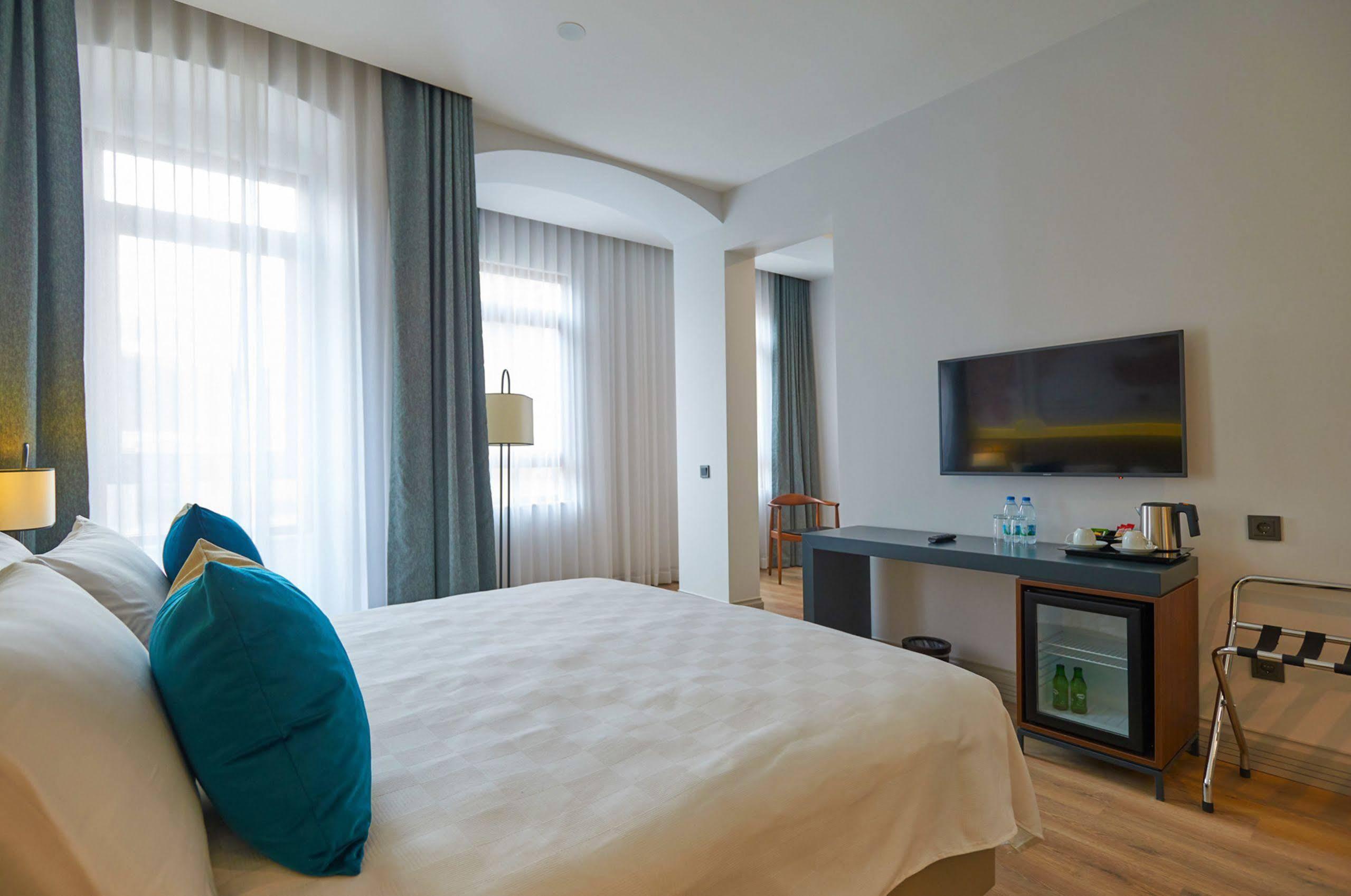 Akka Suites Taksim-Special Class Истанбул Екстериор снимка